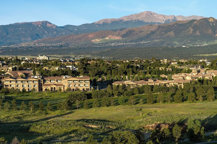 Flying Horse Resort & Club