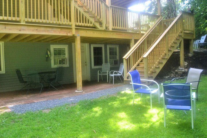 Terrace/Patio 23 of 24