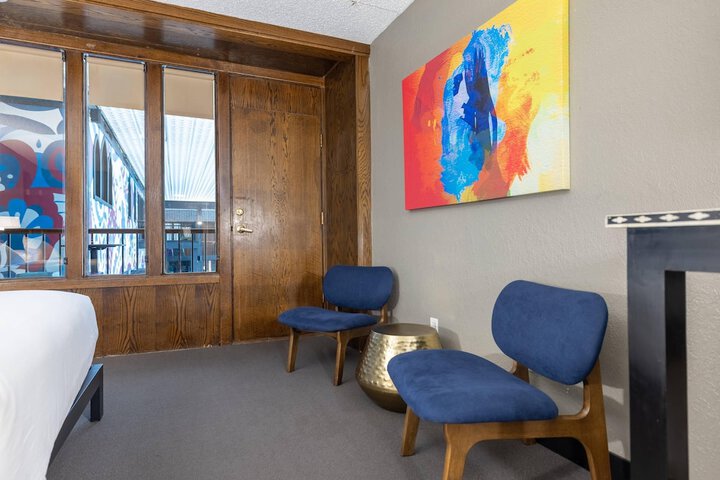 The Highlander Hotel Iowa City an Ascend Collection Hotel