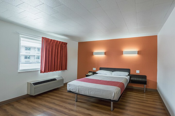 Room 22 of 31