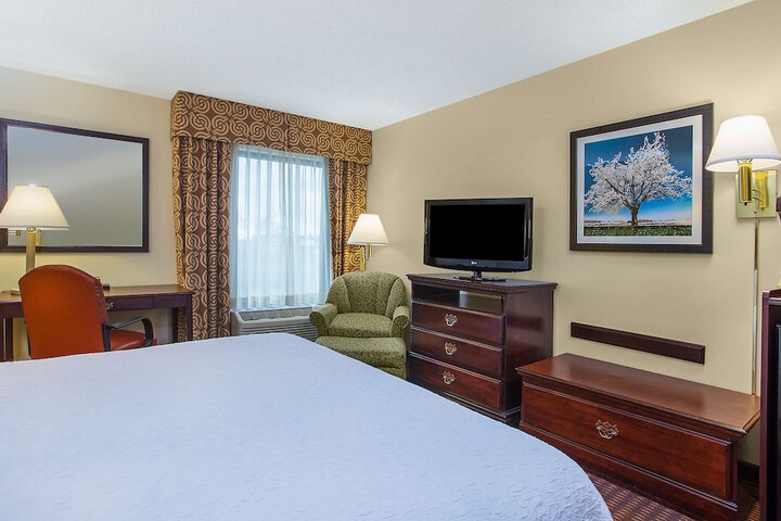 Room 34 of 59