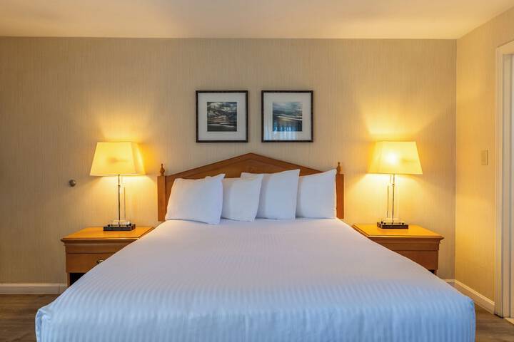 Port Inn and Suites Portsmouth an Ascend Collection Hotel