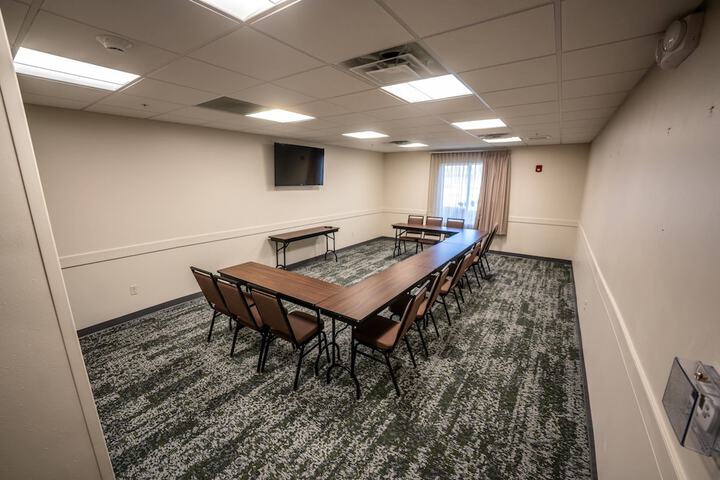 MainStay Suites at Discovery Park of America