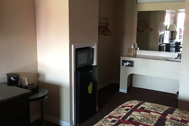 Western Motel