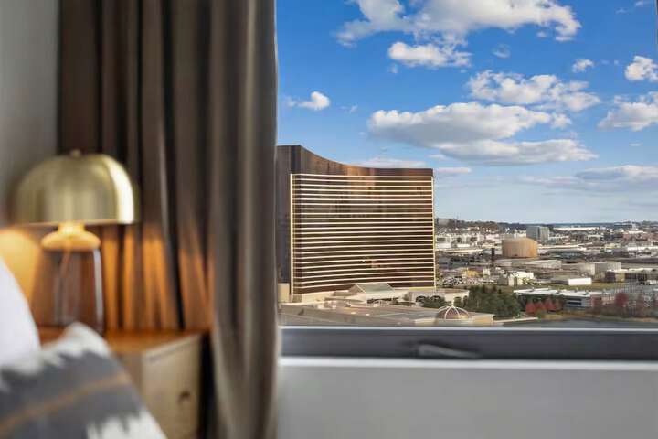 Hyatus Designer Residences Somerville