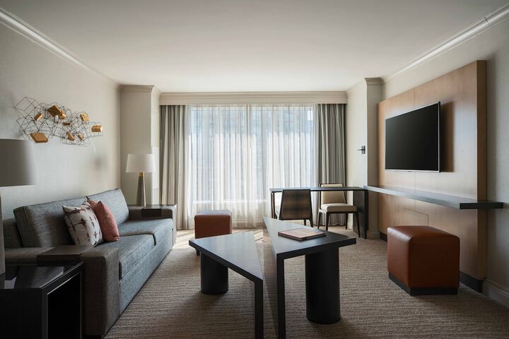Room 56 of 125
