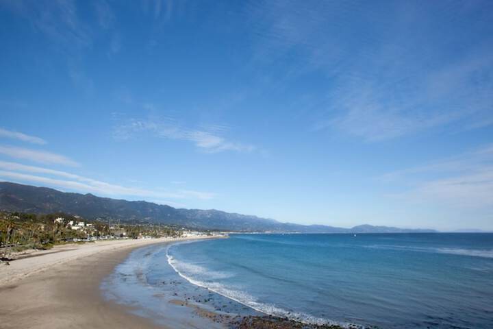 Beach 31 of 35