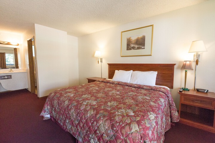 Room 10 of 52