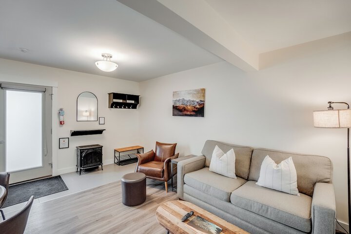 Stirling All Suites Hotel