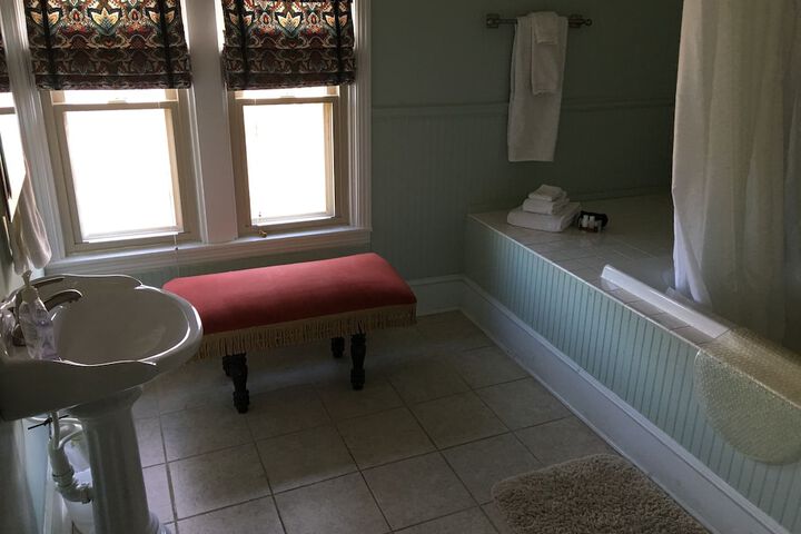 Room 20 of 66