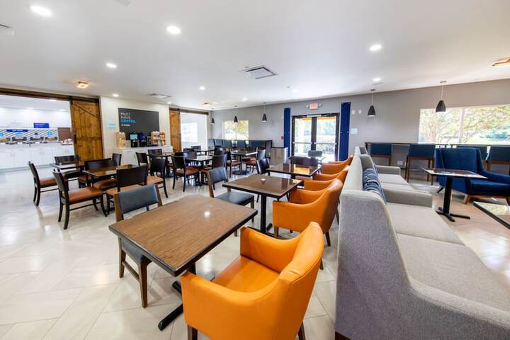 Holiday Inn Express & Suites Clermont Se West Orlando by IHG