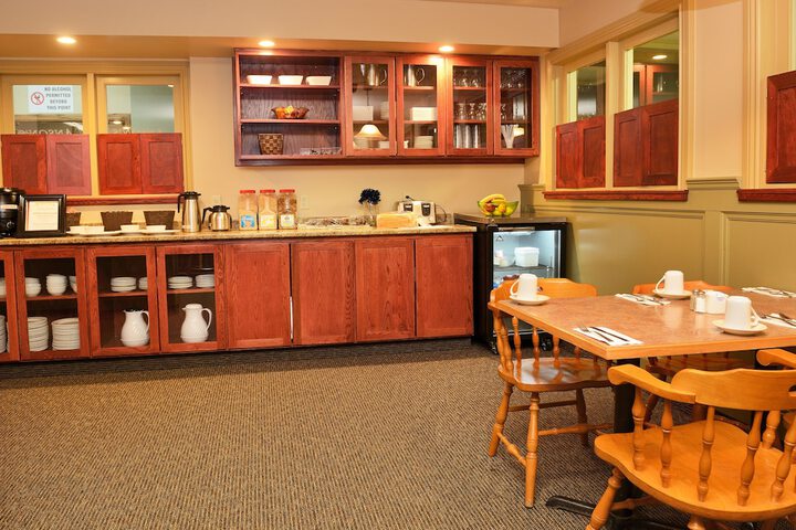 Slemon Park Hotel & Conference Centre
