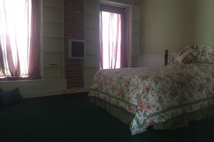 THE OLD COE HOUSE