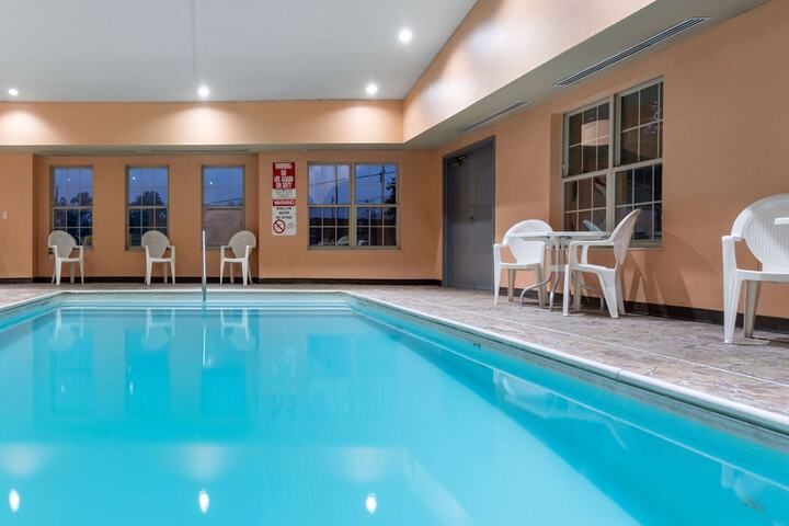 Pool 10 of 57