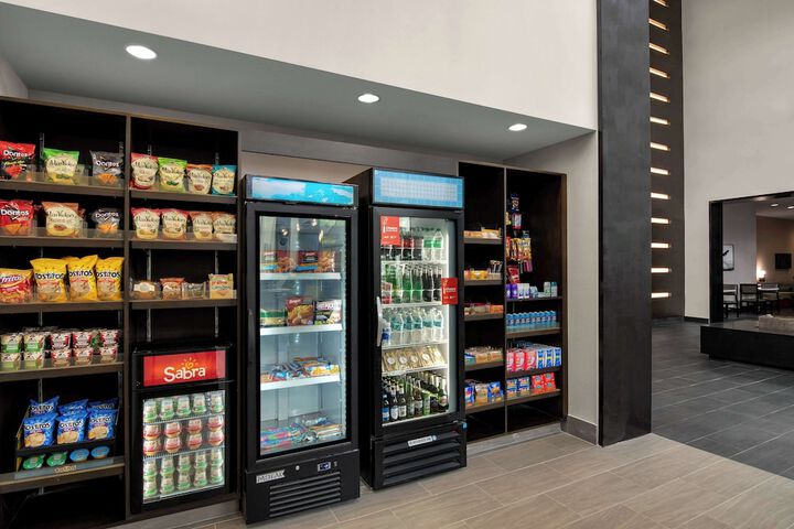 Embassy Suites Newark Airport