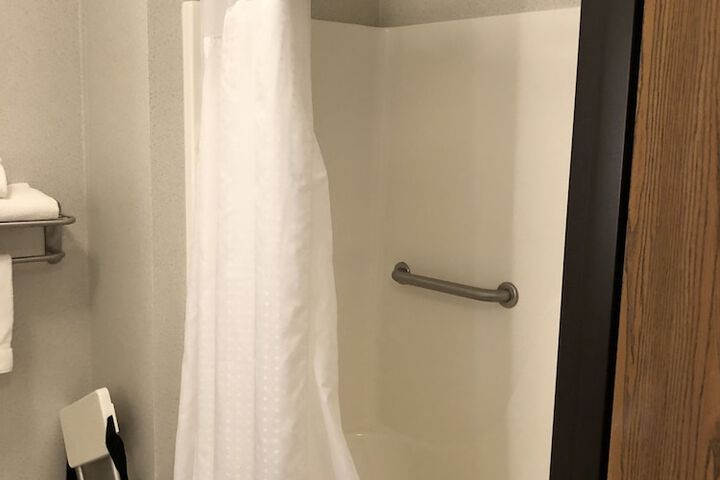 Holiday Inn Express Mt. Vernon by IHG