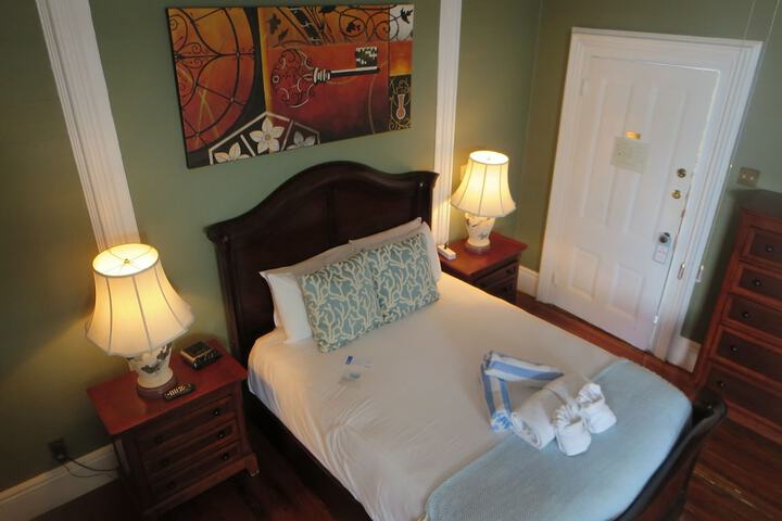 Room 26 of 55