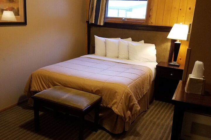 Room 12 of 51