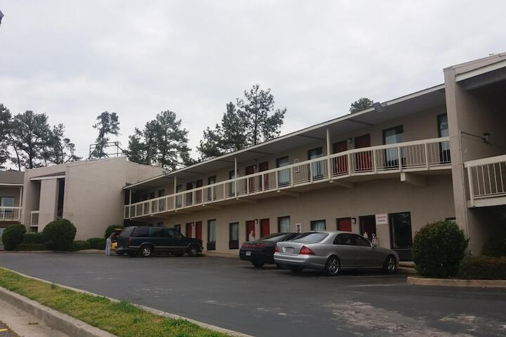 Hotel 3 of 20