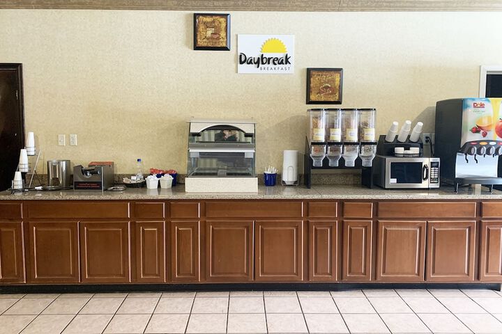 Breakfast/Coffee Service 43 of 49