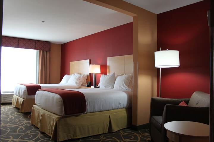 Room 15 of 21