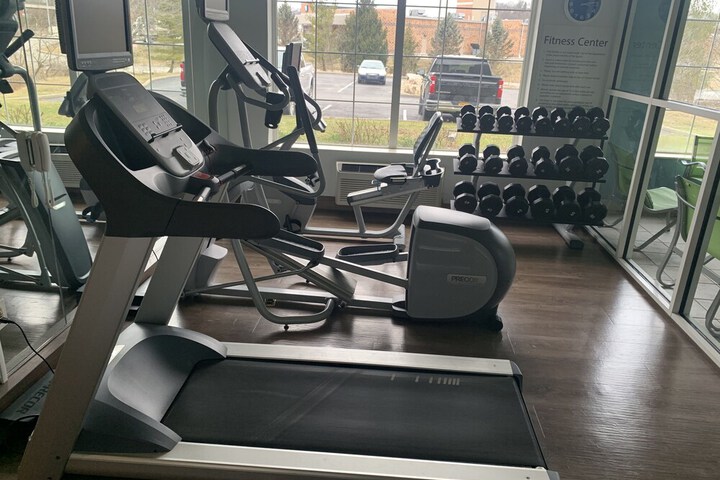 Holiday Inn Express Pittsburgh-Bridgeville by IHG