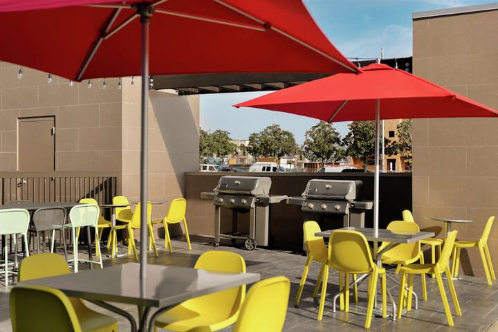 Terrace/Patio 31 of 34