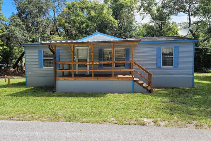 Camp Mack Lodge Marina & RV Resort