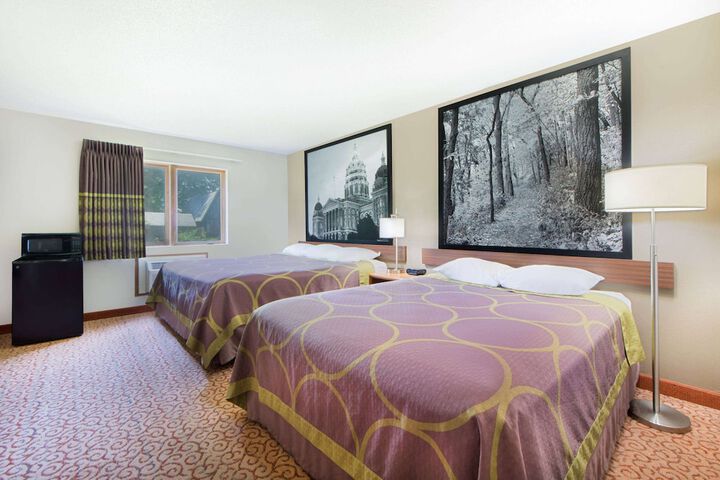 Room 5 of 25