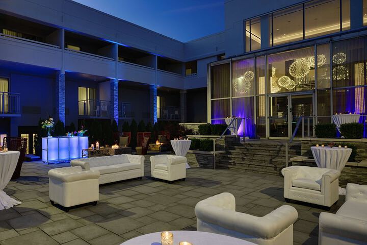 Hotel Exterior 101 of 101