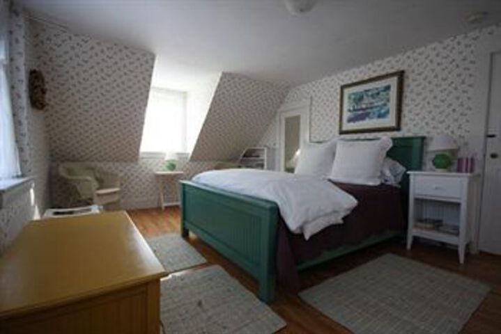 Mountain Village Farm B & B