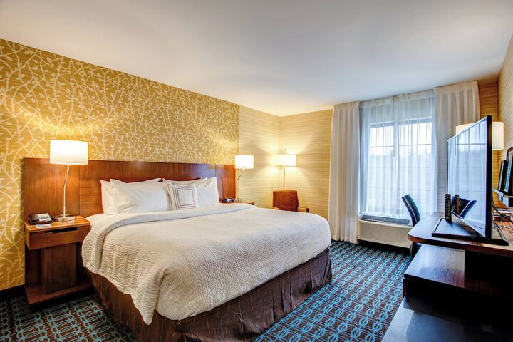 Fairfield Inn & Suites Springfield Holyoke