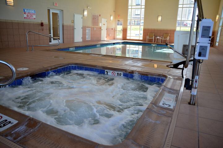 Pool 4 of 43