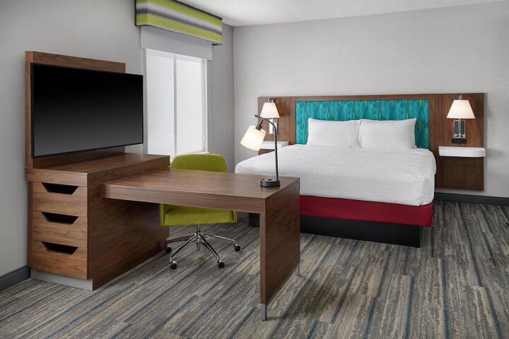 Hampton Inn & Suites Parsippany / North