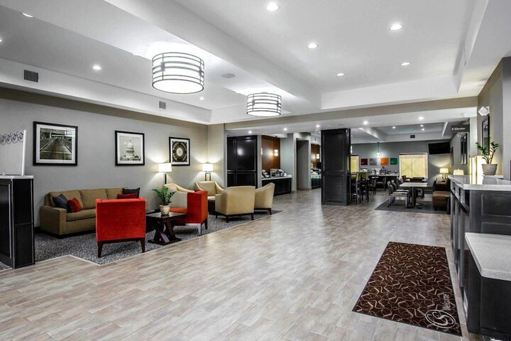 Hotel Interior 8 of 55