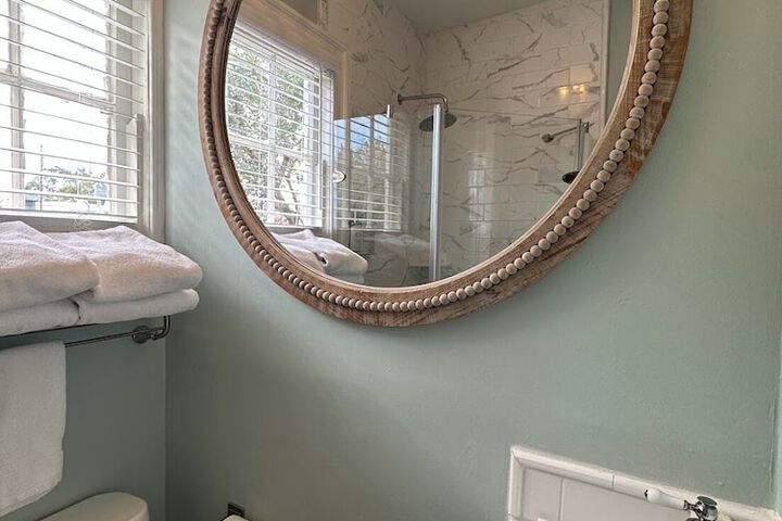 Room 37 of 51