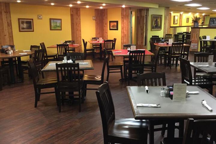 RIVER ROCK INN