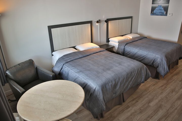 Room 26 of 27