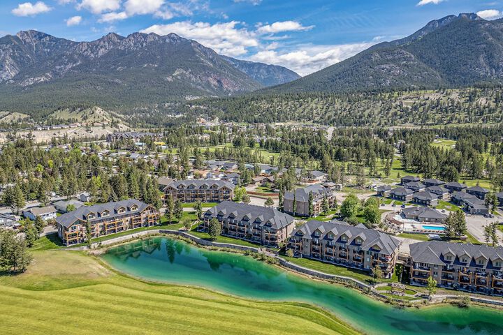 Bighorn Meadows Resort