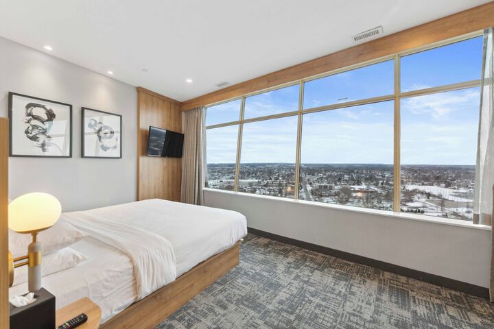 Room 20 of 39
