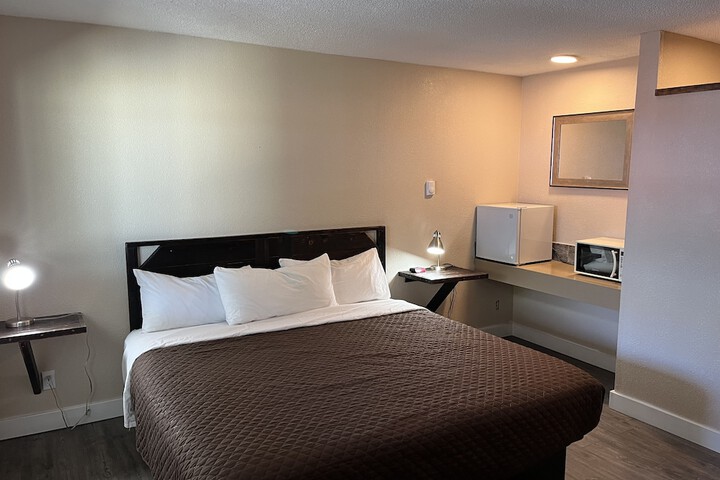 Room 41 of 56