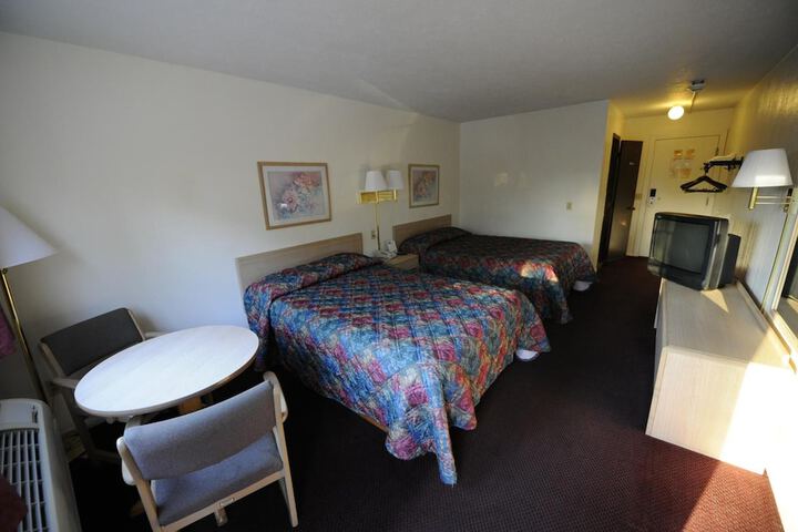 Room 20 of 35