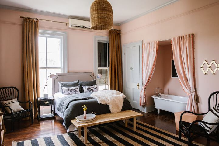 Room 40 of 46