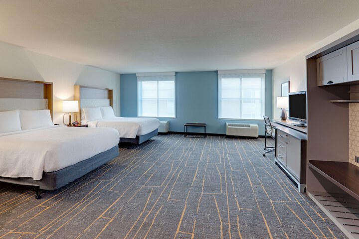 Room 46 of 73