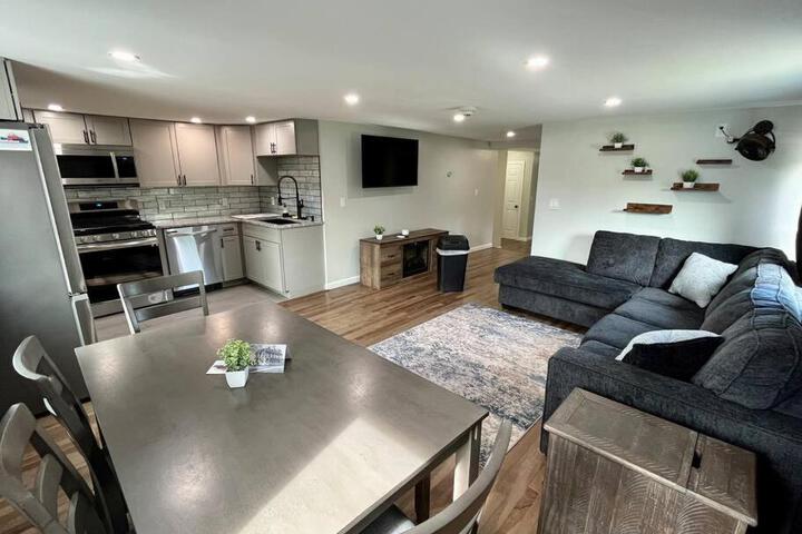 2 Bed Berkshire Getaway at Stephentown Hotel