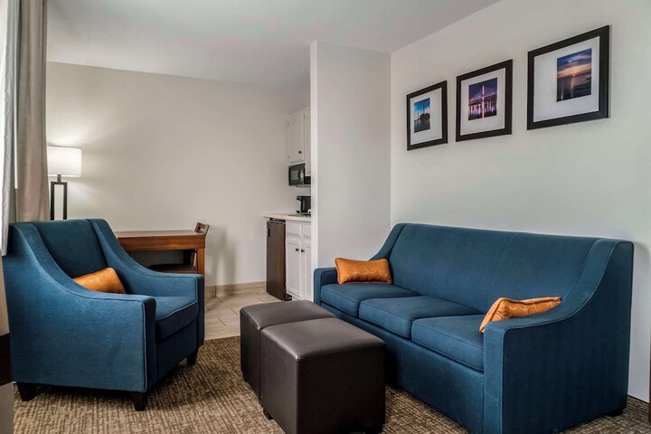 Room 20 of 36