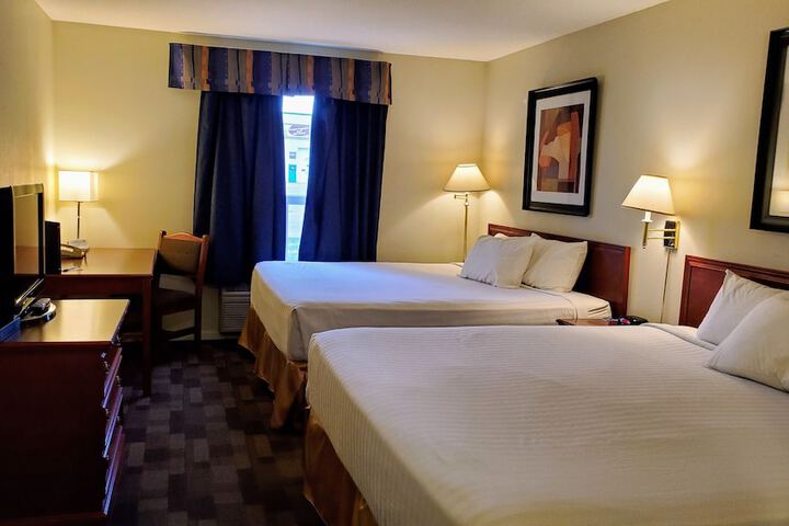 Room 12 of 39