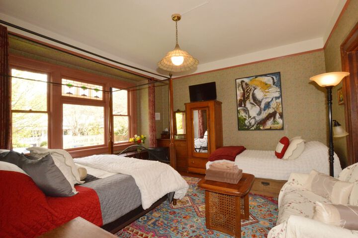 Room 19 of 51