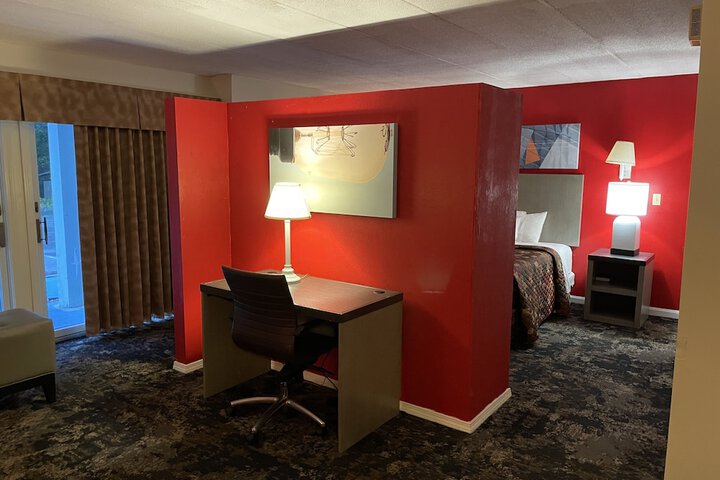 Room 7 of 31