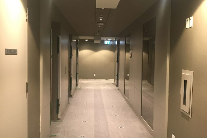 Ballroom/Hall 20 of 21
